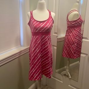 Soybu medium pink white athleisure dress